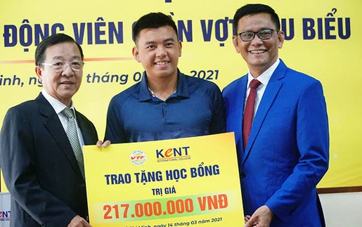 Lý Hoàng Nam đón tin vui lớn cùng quần vợt Việt Nam