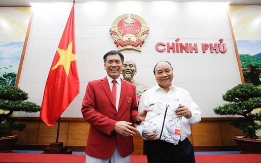 Thủ tướng Nguyễn Xuân Phúc gặp và chúc mừng đoàn TTVN dự SEA Games 29