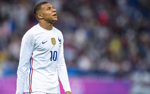 Kylian Mbappe: Từ người hùng trở thành sự phiền phức của tuyển Pháp