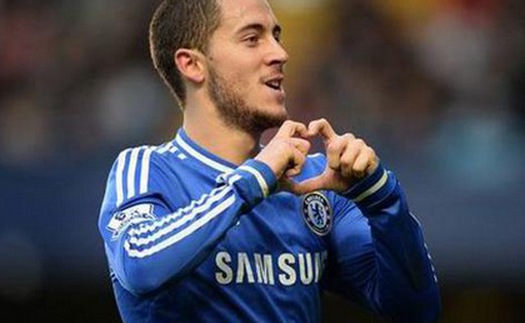 Hazard lập hat-trick, Arsenal và Man City mất điểm, Chelsea lên ngôi đầu bảng