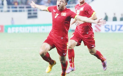 Việt Nam 3-1 Philippines: Hoàng Thịnh, Thành Lương, Minh Tuấn 'kéo' tuyển Việt Nam lên ngôi đầu bảng