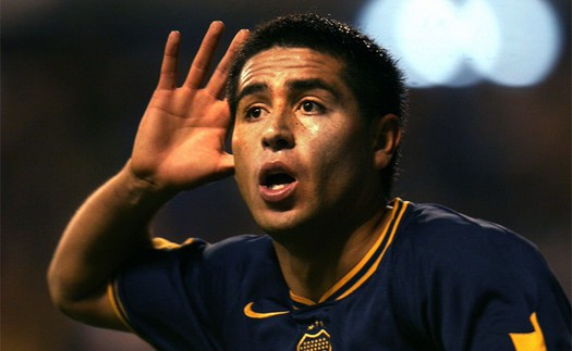 Riquelme treo giầy ở tuổi 36