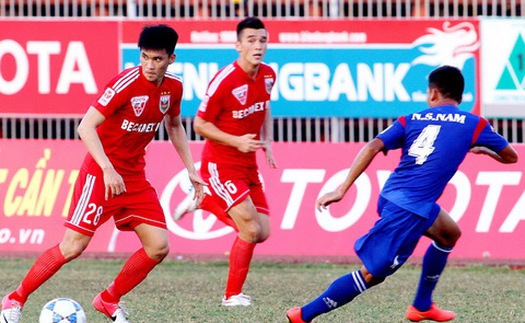 VPF hỗ trợ 14 tỷ đồng cho các CLB tham dự V - League 2015