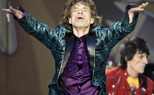 2 thành viên Rolling Stones 'lăn' vào động đất Nepal