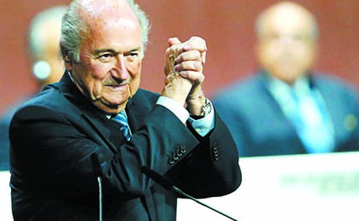 Blatter thắng cử, bóng đá thua cuộc?