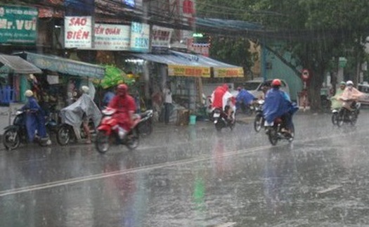 Hết nắng nóng, đón đợt mưa dông kéo dài từ 2-3 ngày