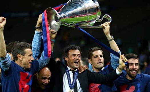 Chủ tịch Barcelona xác nhận Luis Enrique sẽ ở lại Camp Nou