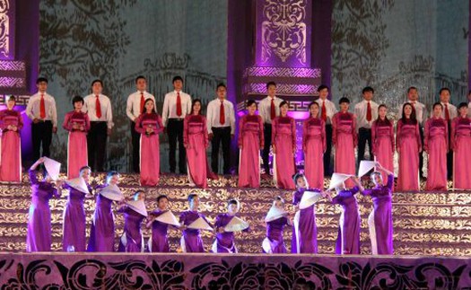 Festival Huế 2016 với chủ đề: '710 năm Thuận Hóa - Phú Xuân - Thừa Thiên Huế'