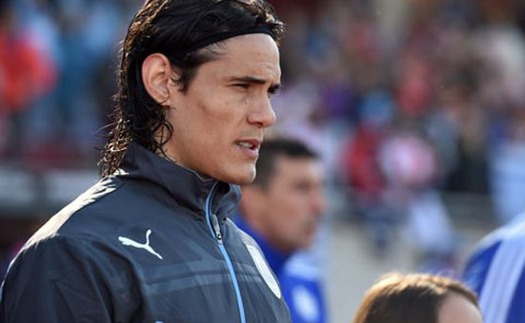 Bố đâm chết người trong tai nạn xe hơi, Edinson Cavani có thể nghỉ trận Tứ kết với Chile