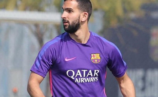 Inter Milan đạt thỏa thuận mượn Martin Montoya của Barca