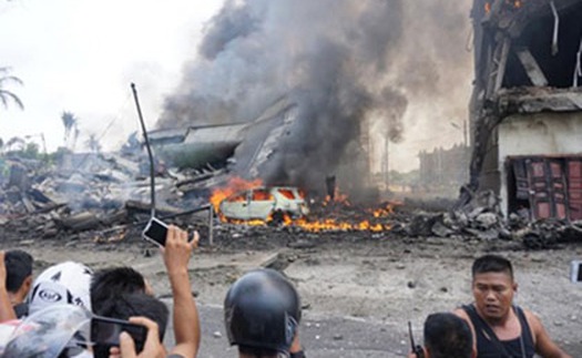 Hơn 110 người đã chết trong vụ rơi máy bay C-130 Hercules ở Indonesia