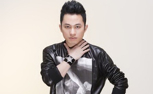 Tùng Dương khích top 5 thách thức BGK Vietnam Idol