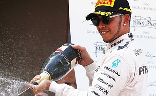 Lewis Hamilton: Chiến thắng xoa dịu nỗi đau... thất tình