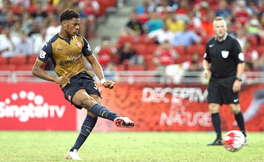 Hàng công Arsenal: Akpom trẻ, tài năng nhưng chưa đủ 'trình'