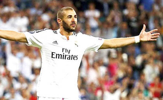 Hàng công Real: Benzema đang trên đường rời Madrid