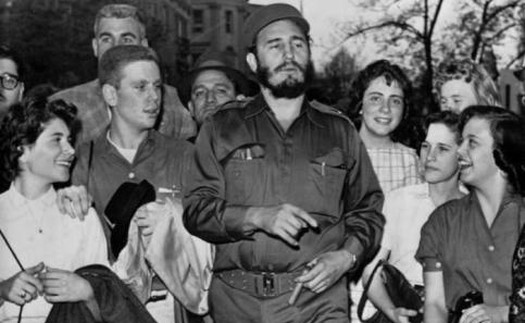 Ngắm lại những bức ảnh đầy hào sảng về Fidel Castro trên đất Mỹ