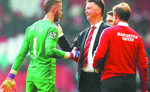 Vì sao Man United cứng rắn ở vụ De Gea?