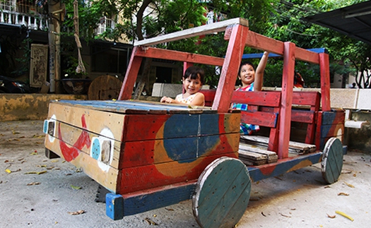 Những sân chơi trẻ em 'độc' nhất Hà Nội