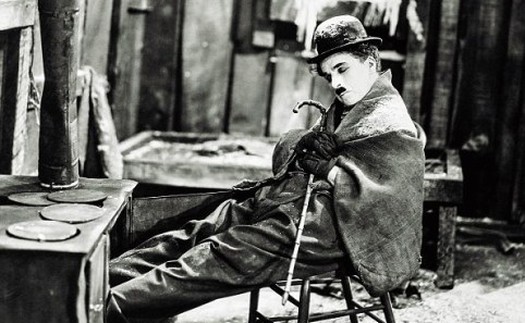 Vua hề Charlie Chaplin đã trở thành ngôi sao lớn nhất thế giới như thế nào?