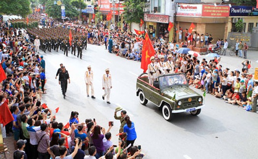 'Hà Nội bừng Tiến quân ca'