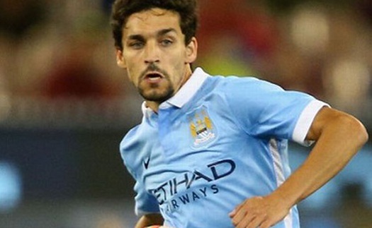 Barca nhắm Jesus Navas cho tháng Giêng