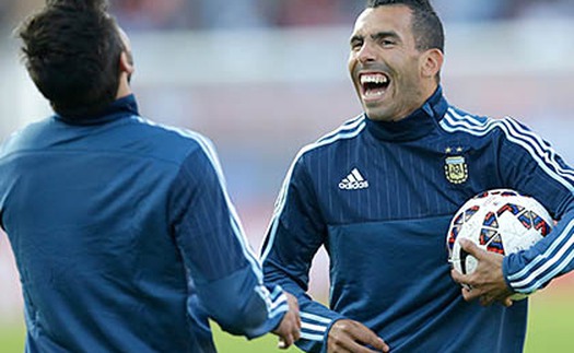 9h30 ngày 9/9, Argentina - Mexico: Đánh thức bản năng Tevez