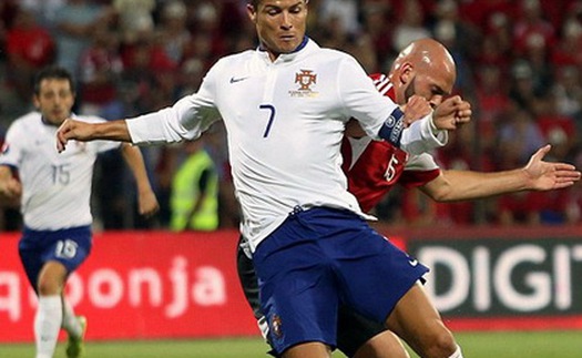 FIFA thống kê: Tổng chi phí tiền lương cao hơn chi phí chuyển nhượng cầu thủ toàn cầu