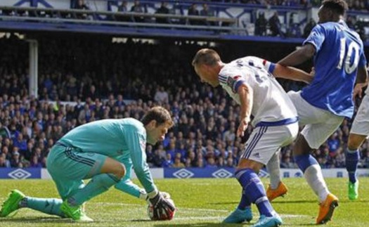 Thống kê: Hàng thủ của Chelsea ‘nát’ nhất Premier League. Leicester sánh ngang Man City