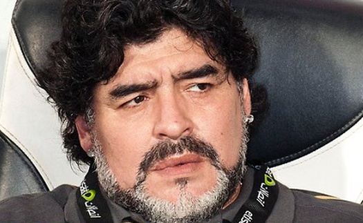 Diego Maradona: ‘Sarri sẽ phá nát Napoli của tôi mất’