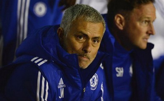 Mourinho: 'Bây giờ FA cho phép cầu thủ trả đũa đối phương cơ đấy'