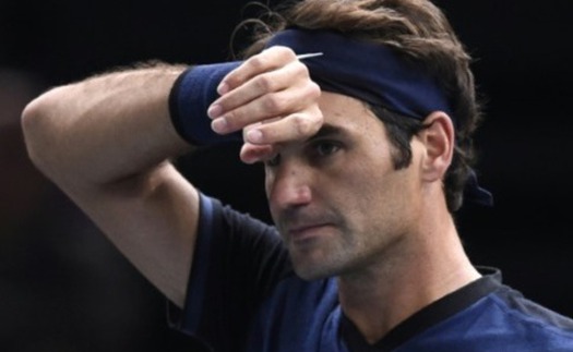 Federer thua sốc Isner: ‘Không sao, tôi có thời gian để nghỉ ngơi’