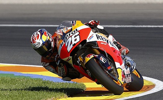 Moto GP 2015: 3 điểm phạt Rossi và chức vô địch thứ 3 của Lorenzo