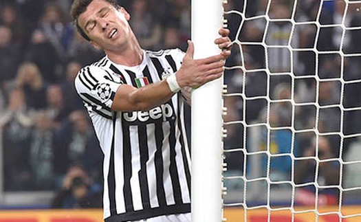 Hàng công Juve: Mario Mandzukic chưa thực sự đáng tiền