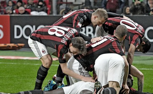 Milan 4-1 Sampdoria: Niang tỏa sáng, Milan tìm lại nụ cười