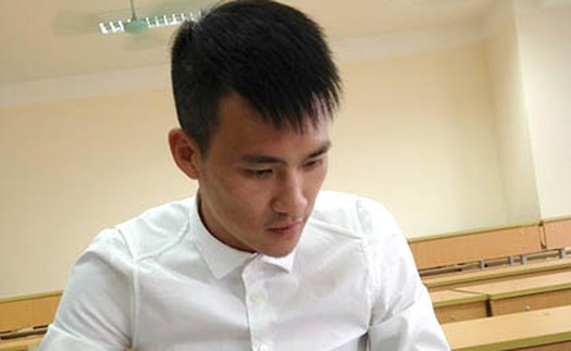 Tiền đạo Lê Công Vinh: 'Học luật giúp cho cuộc sống của tôi sau này'