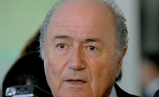 Sepp Blatter và Michel Platini có thể bị cấm hoạt động bóng đá ít nhất 7 năm