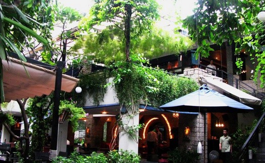Bỏ túi những địa chỉ ăn chơi ngủ nghỉ ở Sài Gòn