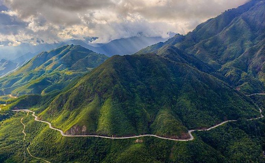 Video du lịch: Hùng vĩ đèo Ô Quy Hồ