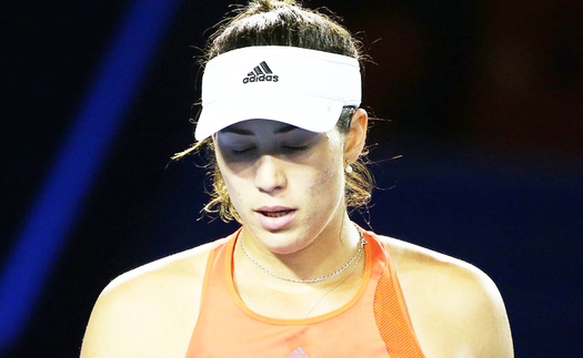 Thua đau Strycova, Muguruza bất ngờ bị loại