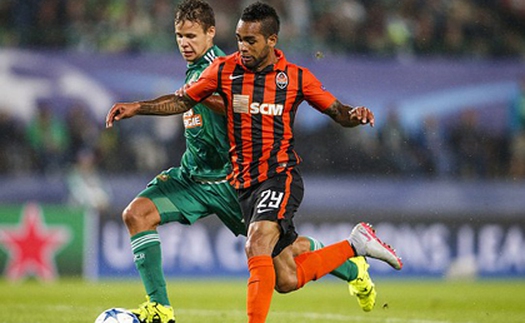 Alex Teixeira chỉ trích Shakhtar vì khước từ Liverpool