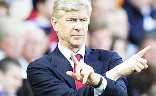 Wenger cấm cầu thủ trả lời truyền thông trước trận gặp Barca