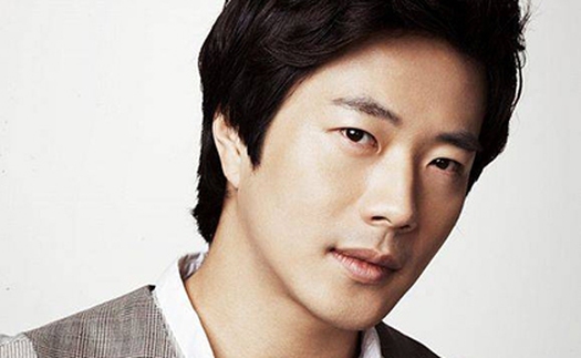 Ngôi sao hallyu Kwon Sang Woo tiếp tục 'oanh tạc' màn ảnh nhỏ Trung Quốc