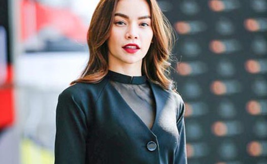 Hồ Ngọc Hà đến Tokyo 'ủng hộ' NTK Công Trí