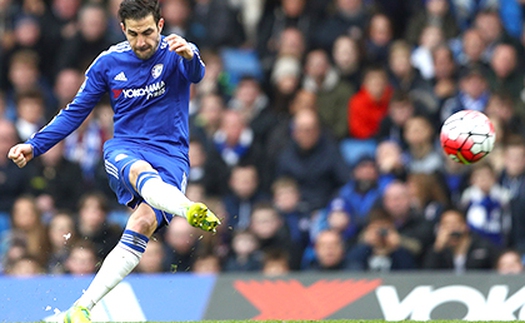 Fabregas giữ mạch bất bại cho Chelsea