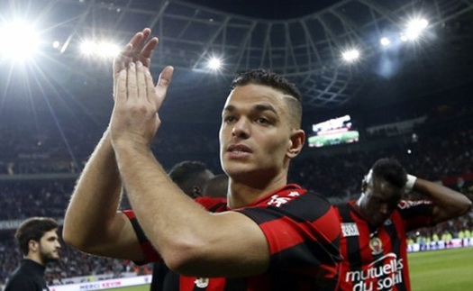 Thực hư vụ Ben Arfa sắp gia nhập Barca