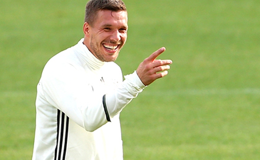 Podolski: 'Tôi không tới EURO để làm linh vật'