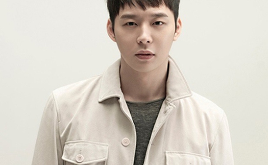 Thành viên nhóm K-pop nổi tiếng JYJ Park Yoo Chun bị tố cáo hiếp dâm