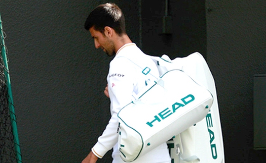 Novak Djokovic bị loại sớm ở Wimbledon 2016: Trong cơn thủy triều cuồng nộ của lịch sử