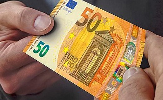 Tờ 50 euro in nổi chân dung công chúa Europa, được khẳng định không thể làm giả