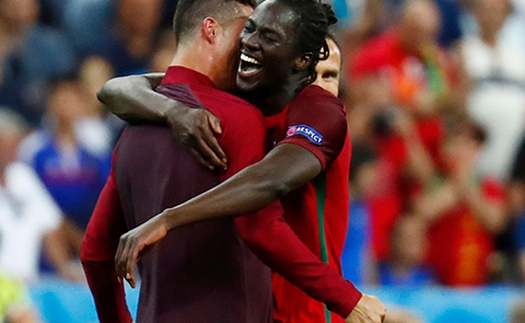 TIẾT LỘ: Ronaldo đã 'tiên đoán' Eder sẽ ghi bàn